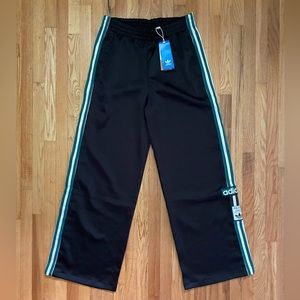 adidas NWT OG Black Wide Leg Adibreak Pants Women’s Size Small